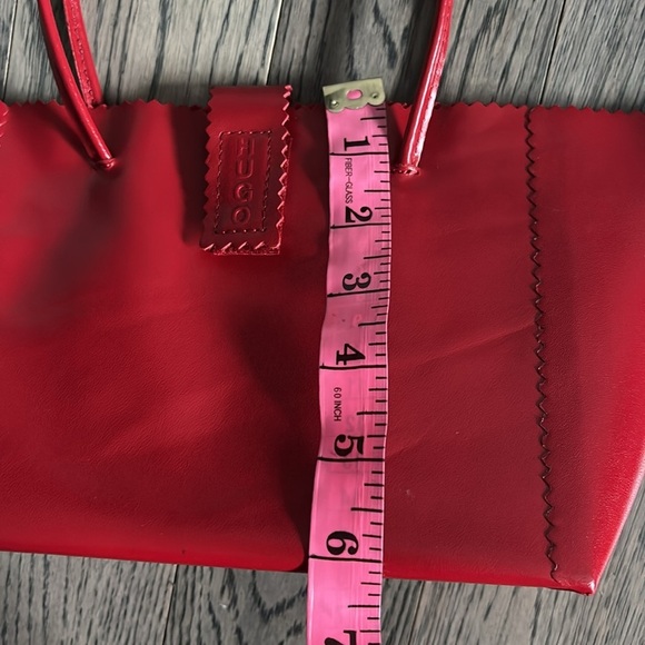 Hugo Vibrant Red leather small shopping tote Bag - Picture 11 of 17